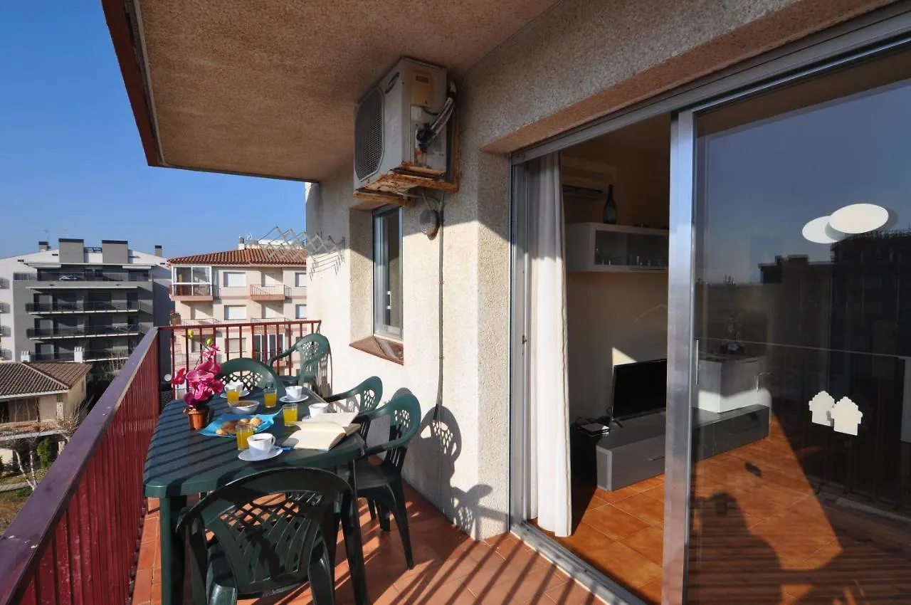 Appartement Rnet - Casablanca à Roses 0*,
